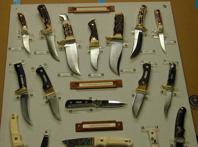 sc hunting knife board 3